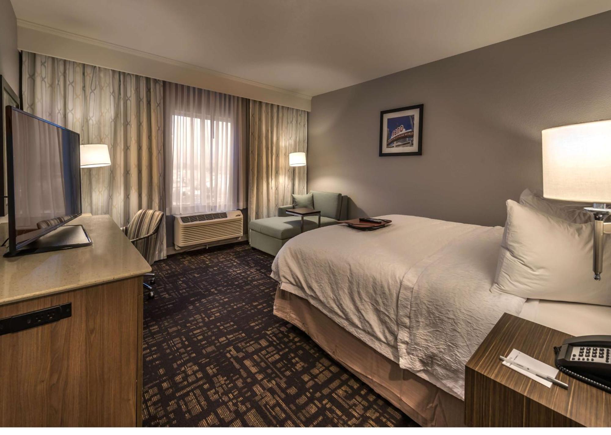 Hampton Inn & Suites - Reno West, Nv Exteriör bild